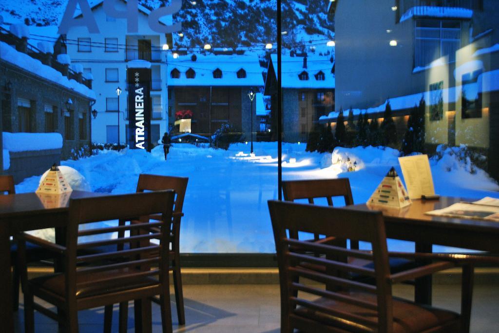 Aparthotel Trainera Esterri D'Aneu Ngoại thất bức ảnh